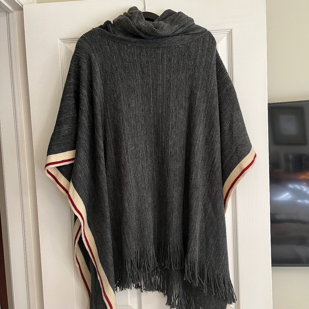 2 FOR $12!  DKR Cottage Collection Poncho